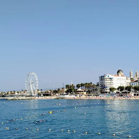 Διαμέρισμα Appt 83m2 Rez De Jardin Dans Parc Prive Balcon Vue
