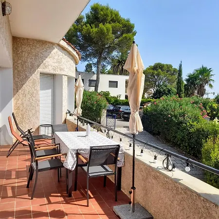 Appt 83m2 Rez De Jardin Dans Parc Prive Balcon Vue 公寓 Saint-Raphaël