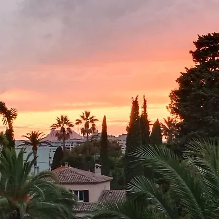 Appt 83m2 Rez De Jardin Dans Parc Prive Balcon Vue شقة Saint-Raphaël